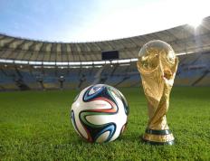 浓眉哥重返赛场，大比分获胜首场状态出色，热火观众沸腾！上演精彩一战